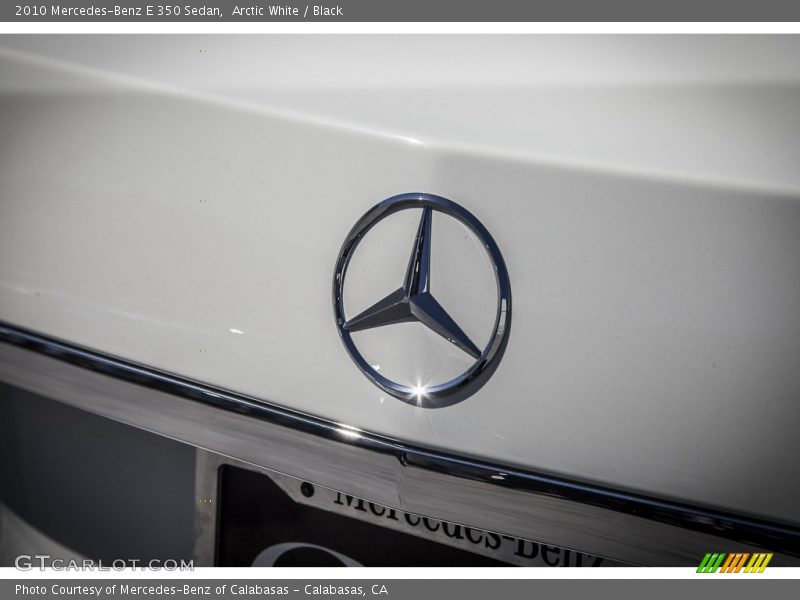 Arctic White / Black 2010 Mercedes-Benz E 350 Sedan