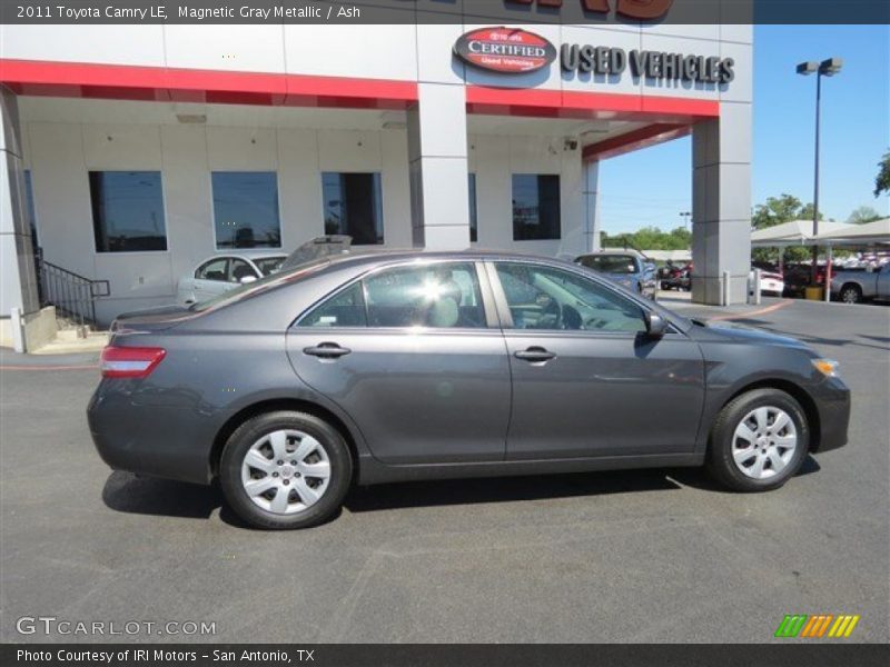 Magnetic Gray Metallic / Ash 2011 Toyota Camry LE