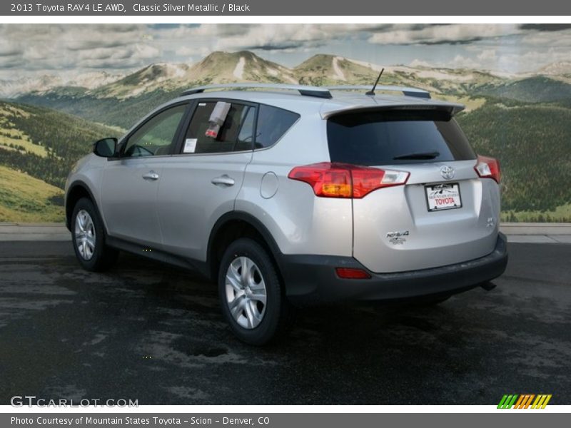 Classic Silver Metallic / Black 2013 Toyota RAV4 LE AWD