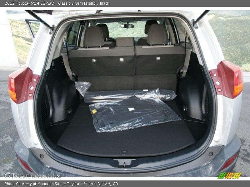 Classic Silver Metallic / Black 2013 Toyota RAV4 LE AWD