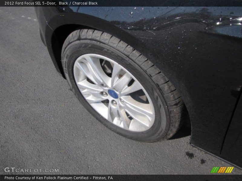 Black / Charcoal Black 2012 Ford Focus SEL 5-Door