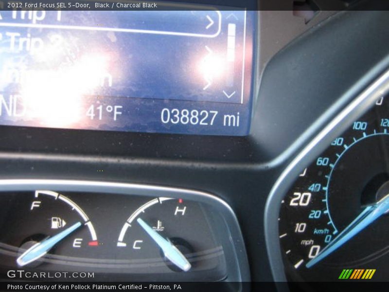 Black / Charcoal Black 2012 Ford Focus SEL 5-Door
