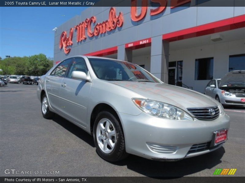 Lunar Mist Metallic / Gray 2005 Toyota Camry LE