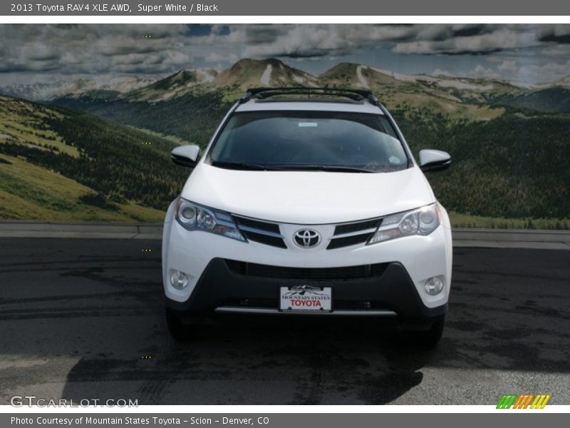 Super White / Black 2013 Toyota RAV4 XLE AWD