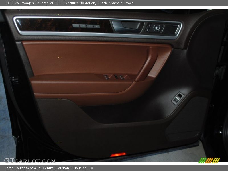 Black / Saddle Brown 2013 Volkswagen Touareg VR6 FSI Executive 4XMotion