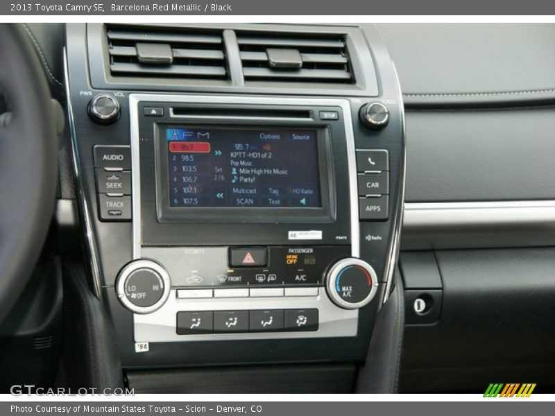 Barcelona Red Metallic / Black 2013 Toyota Camry SE