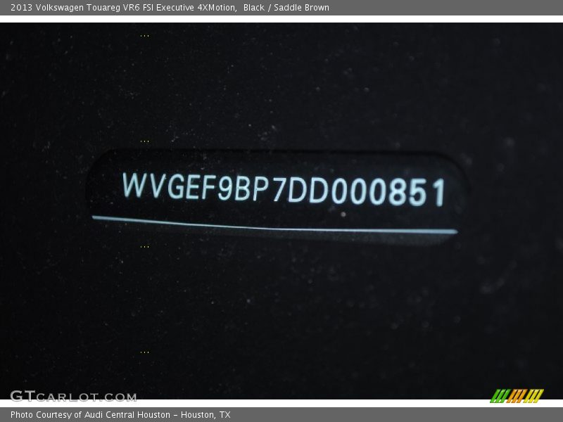 Black / Saddle Brown 2013 Volkswagen Touareg VR6 FSI Executive 4XMotion