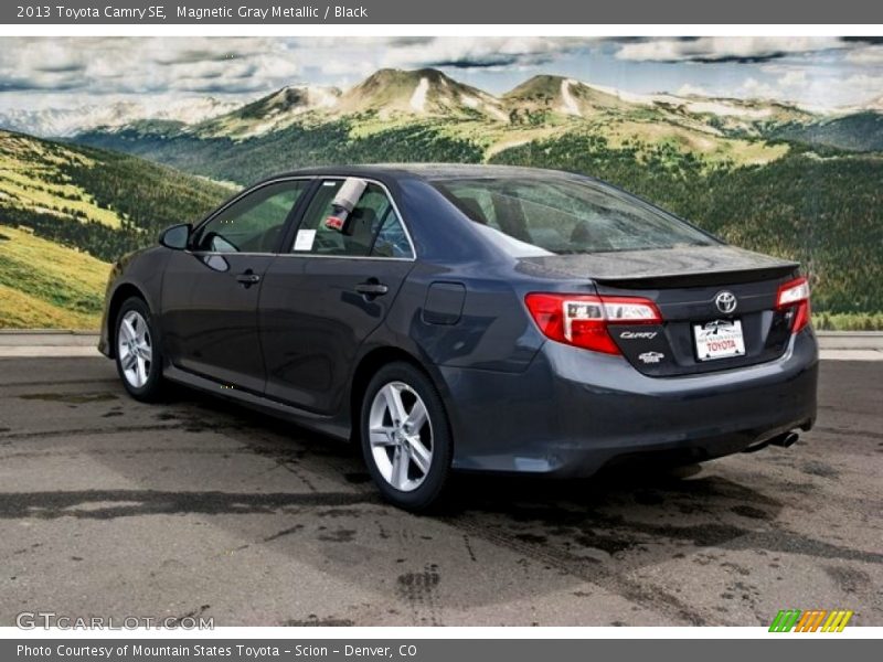 Magnetic Gray Metallic / Black 2013 Toyota Camry SE