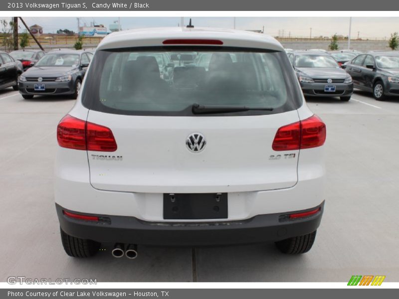 Candy White / Black 2013 Volkswagen Tiguan S
