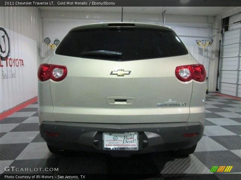 Gold Mist Metallic / Ebony/Ebony 2011 Chevrolet Traverse LT