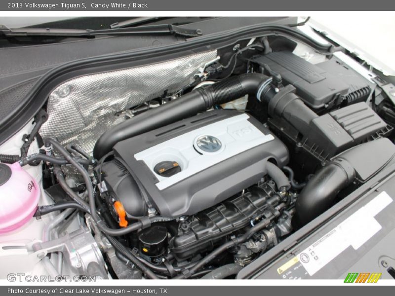 Candy White / Black 2013 Volkswagen Tiguan S