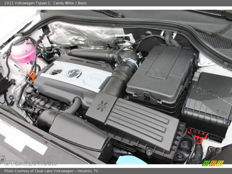 Candy White / Black 2013 Volkswagen Tiguan S