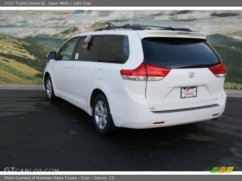 Super White / Light Gray 2013 Toyota Sienna LE
