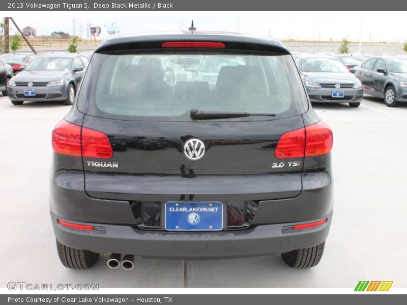 Deep Black Metallic / Black 2013 Volkswagen Tiguan S