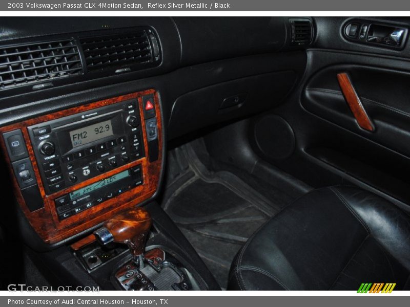 Reflex Silver Metallic / Black 2003 Volkswagen Passat GLX 4Motion Sedan