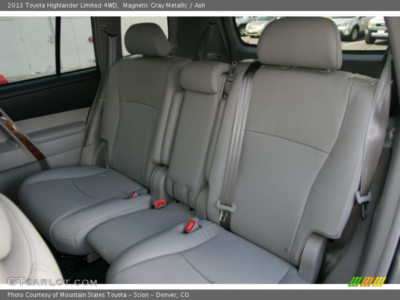 Magnetic Gray Metallic / Ash 2013 Toyota Highlander Limited 4WD