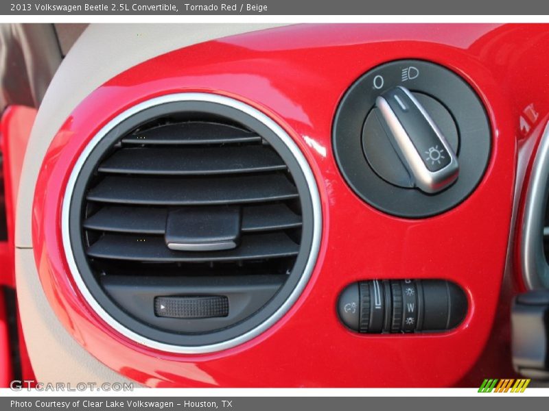 Tornado Red / Beige 2013 Volkswagen Beetle 2.5L Convertible