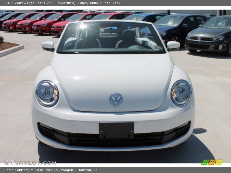 Candy White / Titan Black 2013 Volkswagen Beetle 2.5L Convertible