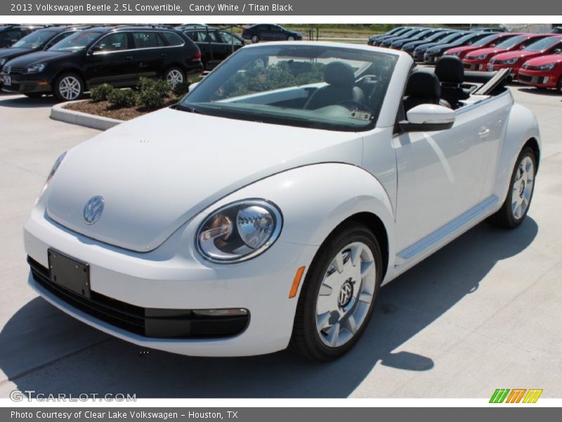 Candy White / Titan Black 2013 Volkswagen Beetle 2.5L Convertible