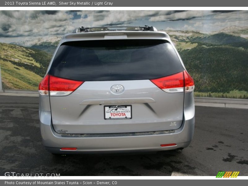 Silver Sky Metallic / Light Gray 2013 Toyota Sienna LE AWD