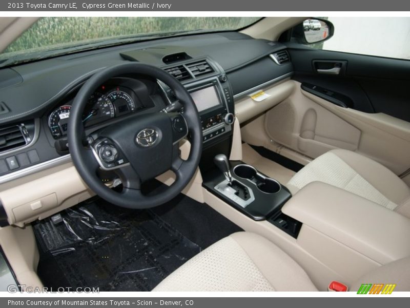 Cypress Green Metallic / Ivory 2013 Toyota Camry LE