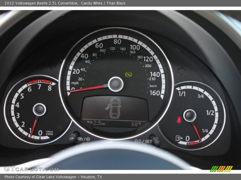 Candy White / Titan Black 2013 Volkswagen Beetle 2.5L Convertible