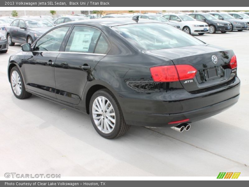 Black Uni / Titan Black 2013 Volkswagen Jetta SEL Sedan
