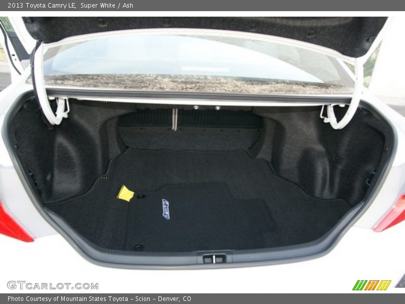 Super White / Ash 2013 Toyota Camry LE