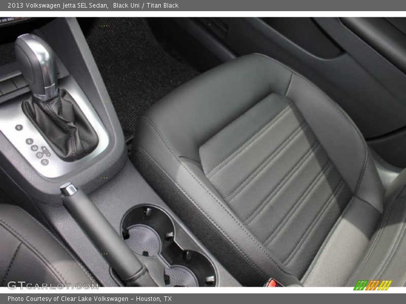 Black Uni / Titan Black 2013 Volkswagen Jetta SEL Sedan