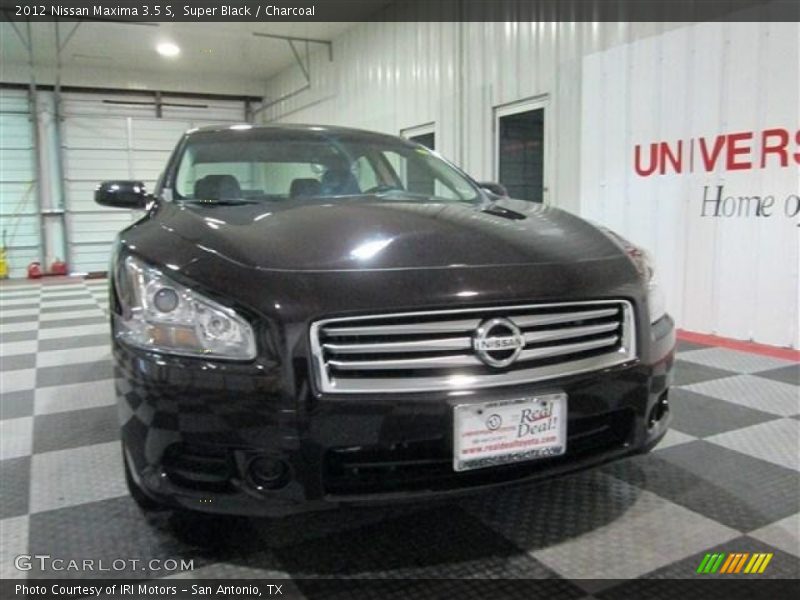 Super Black / Charcoal 2012 Nissan Maxima 3.5 S