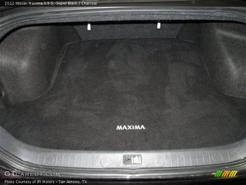 Super Black / Charcoal 2012 Nissan Maxima 3.5 S