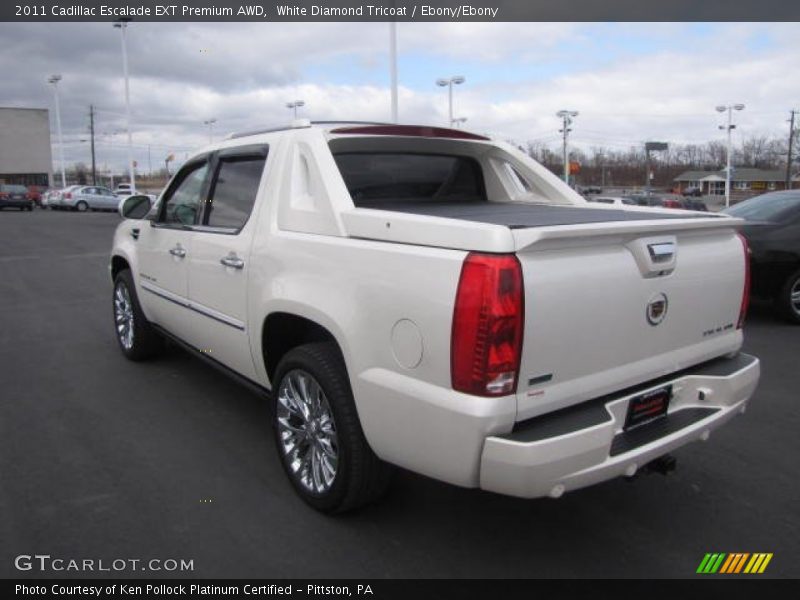 White Diamond Tricoat / Ebony/Ebony 2011 Cadillac Escalade EXT Premium AWD