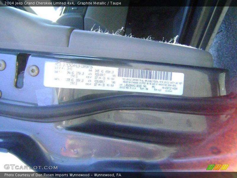 Graphite Metallic / Taupe 2004 Jeep Grand Cherokee Limited 4x4