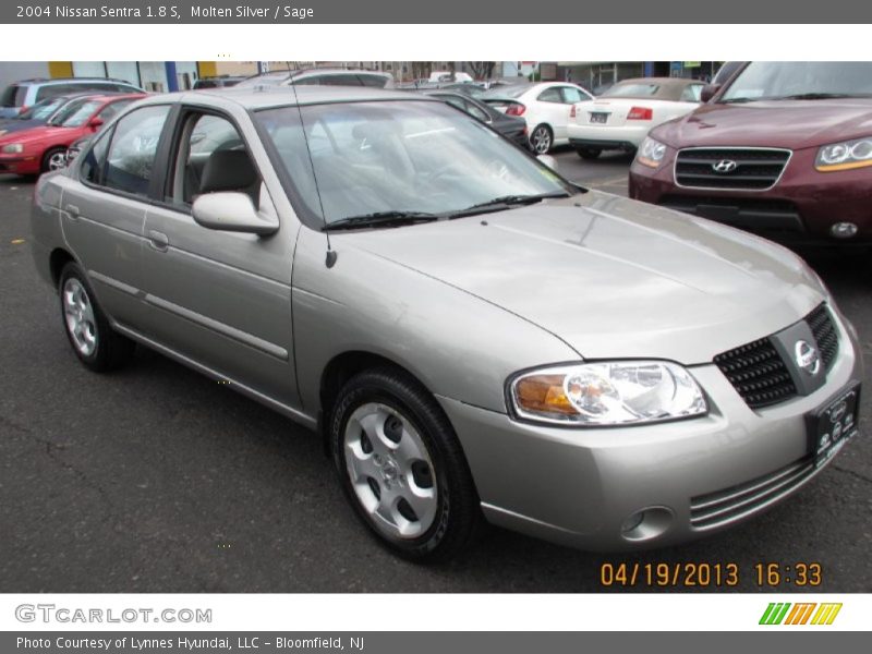 Molten Silver / Sage 2004 Nissan Sentra 1.8 S