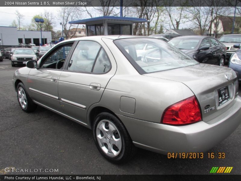 Molten Silver / Sage 2004 Nissan Sentra 1.8 S