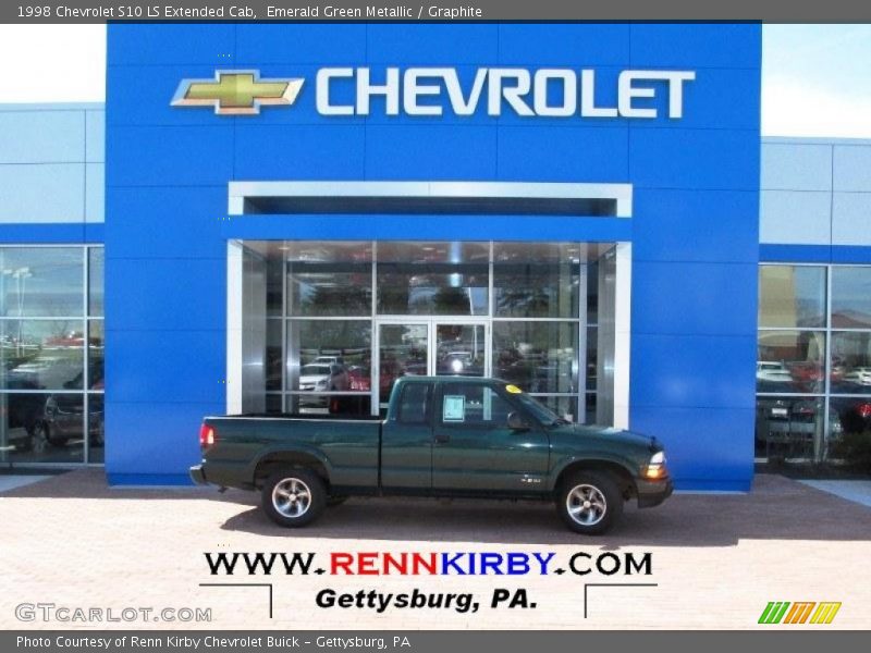 Emerald Green Metallic / Graphite 1998 Chevrolet S10 LS Extended Cab