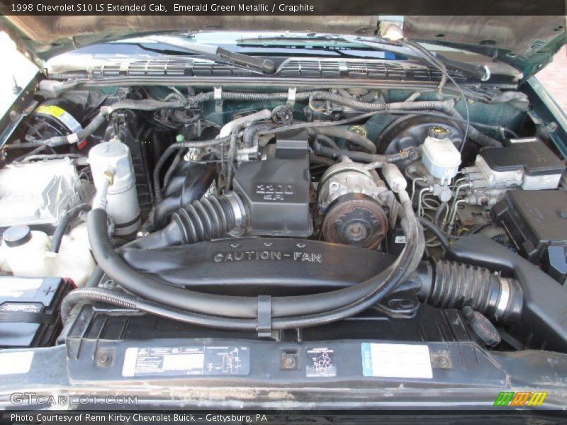  1998 S10 LS Extended Cab Engine - 2.2 Liter OHV 8-Valve 4 Cylinder
