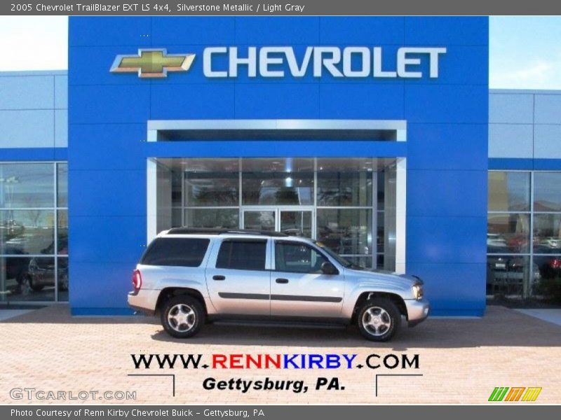 Silverstone Metallic / Light Gray 2005 Chevrolet TrailBlazer EXT LS 4x4
