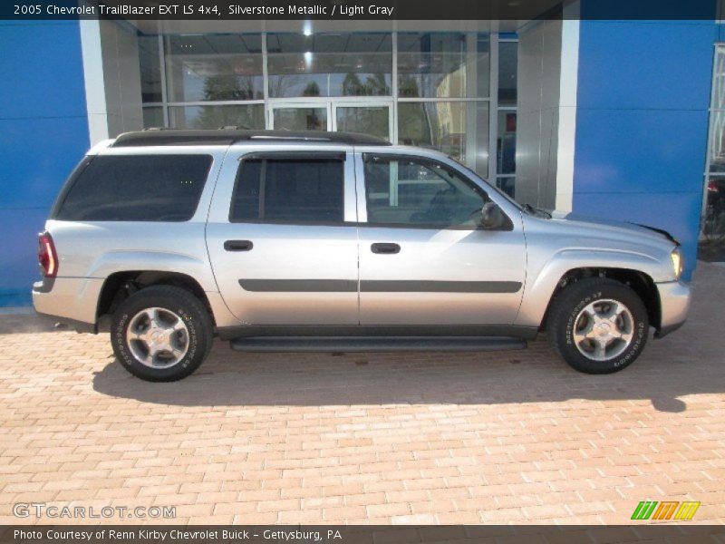 Silverstone Metallic / Light Gray 2005 Chevrolet TrailBlazer EXT LS 4x4