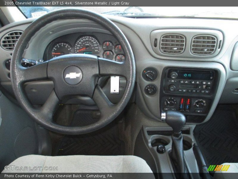 Silverstone Metallic / Light Gray 2005 Chevrolet TrailBlazer EXT LS 4x4