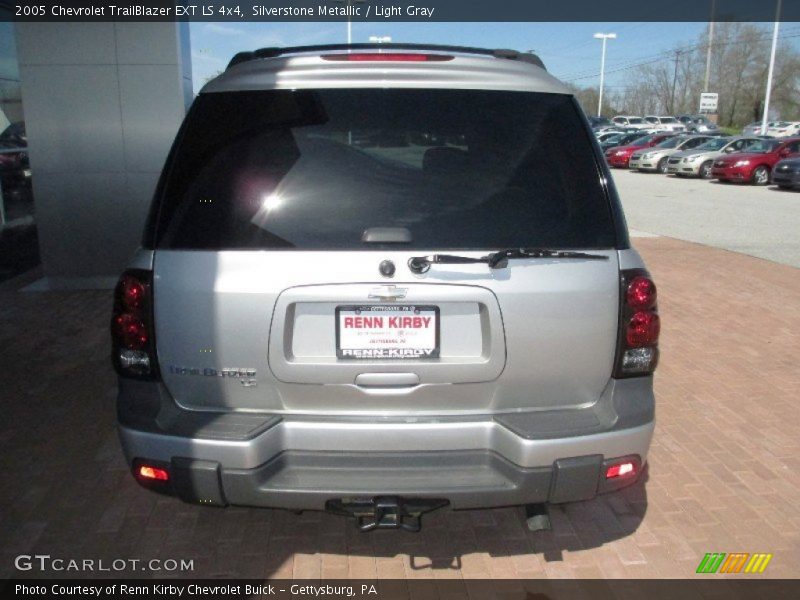 Silverstone Metallic / Light Gray 2005 Chevrolet TrailBlazer EXT LS 4x4