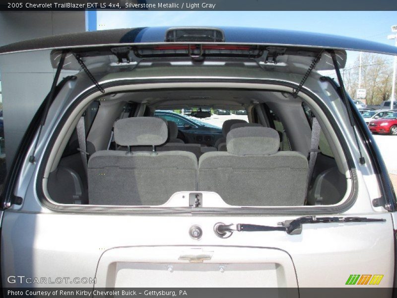 Silverstone Metallic / Light Gray 2005 Chevrolet TrailBlazer EXT LS 4x4