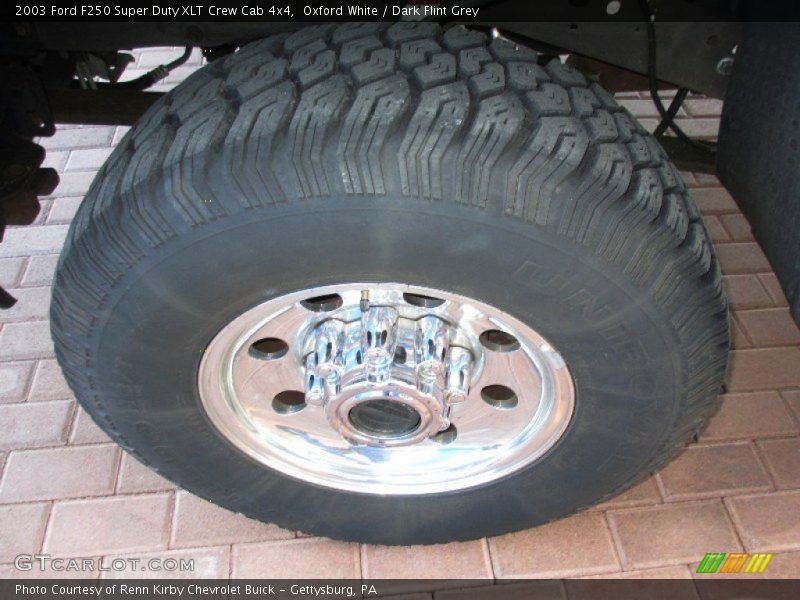 Oxford White / Dark Flint Grey 2003 Ford F250 Super Duty XLT Crew Cab 4x4