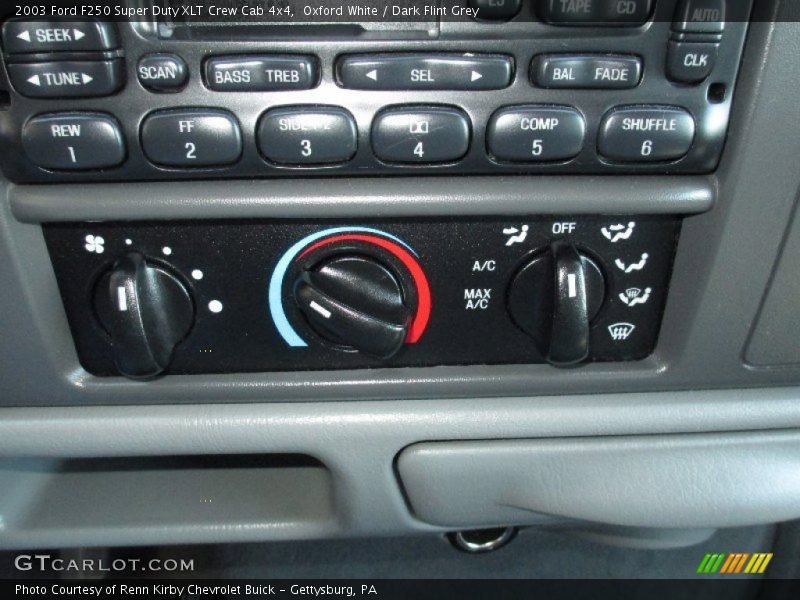 Oxford White / Dark Flint Grey 2003 Ford F250 Super Duty XLT Crew Cab 4x4