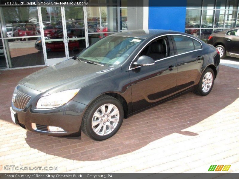 Front 3/4 View of 2013 Regal 