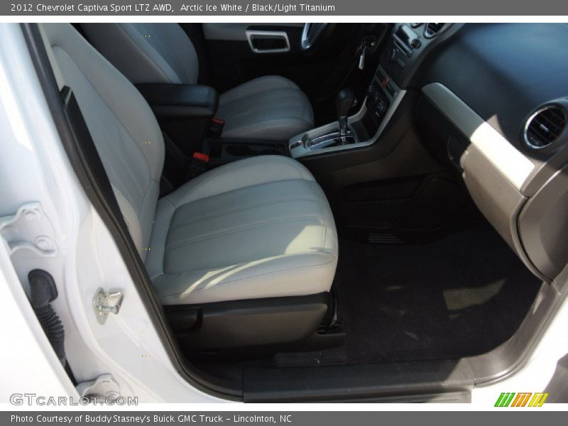 Arctic Ice White / Black/Light Titanium 2012 Chevrolet Captiva Sport LTZ AWD