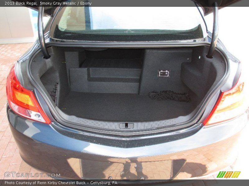  2013 Regal  Trunk