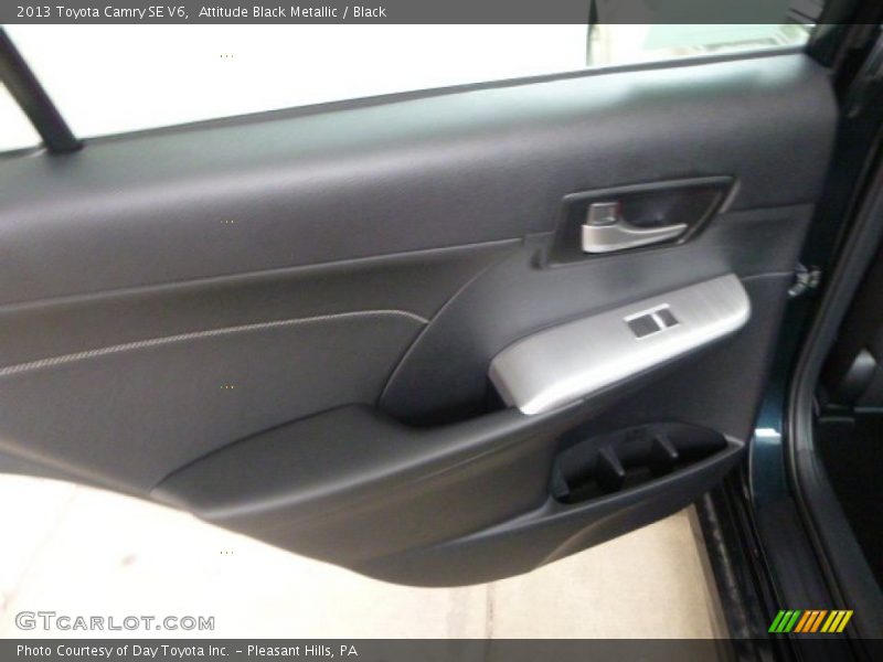 Attitude Black Metallic / Black 2013 Toyota Camry SE V6