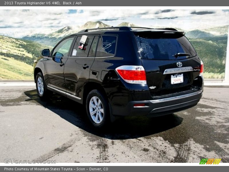 Black / Ash 2013 Toyota Highlander V6 4WD