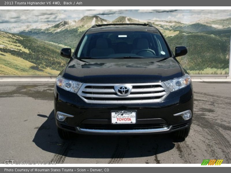 Black / Ash 2013 Toyota Highlander V6 4WD